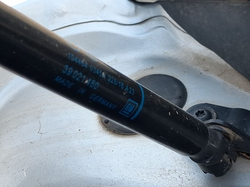Recambio de amortiguadores maletero / porton para opel astra k (b16) 1.6 cdti (68) referencia OEM IAM 39021480  