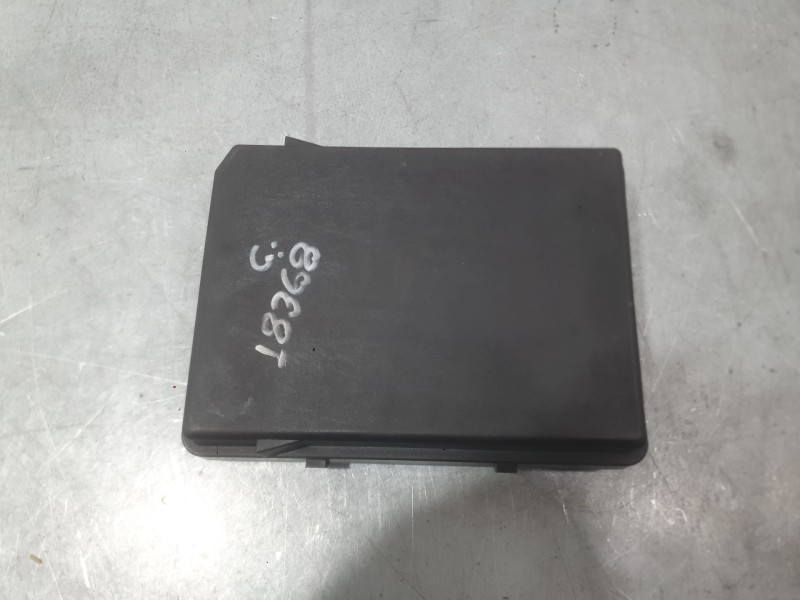 Recambio de caja reles / fusibles para dacia sandero iii 1.0 tce 90 eco-g referencia OEM IAM   