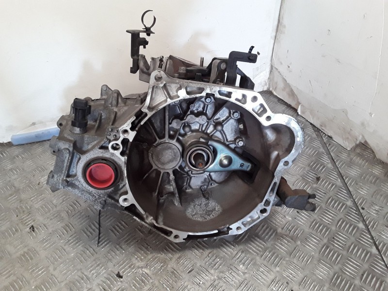 Recambio de caja cambios para hyundai ix35 (lm, el, elh) 1.6 referencia OEM IAM 4300026390 6VELOCIDADES 4300026390