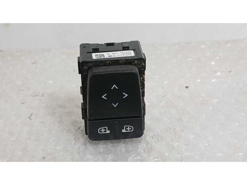Recambio de mando retrovisor para dacia sandero iii 1.0 tce 90 eco-g referencia OEM IAM   