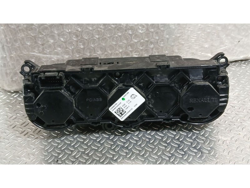 Recambio de mando climatizador para dacia sandero iii 1.0 tce 90 eco-g referencia OEM IAM   