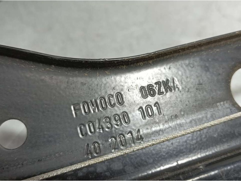 Recambio de elevalunas delantero derecho para ford mondeo turn. titanium referencia OEM IAM C04390101  ELECTRICO 6 PINS