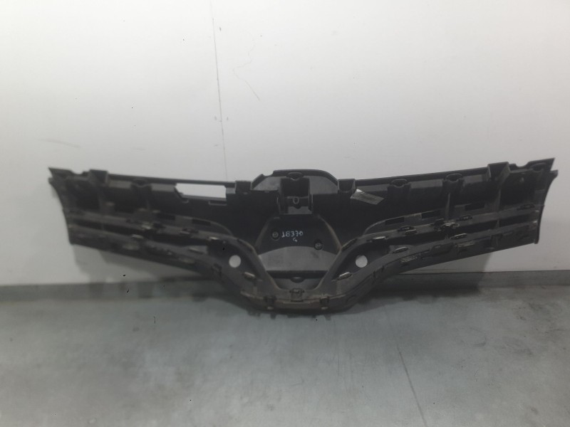 Recambio de rejilla delantera para renault kangoo express (fw0/1_) 1.5 dci 90 (fw0g, fw05, fw08, fw11) referencia OEM IAM 623829