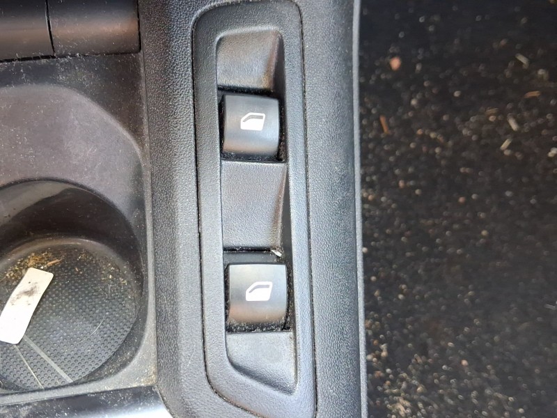 Recambio de mando elevalunas delantero derecho para citroën c-elysee (dd_) 1.6 bluehdi 100 referencia OEM IAM 96657927ZD  