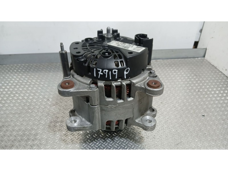 Recambio de alternador para volkswagen polo v (6r1, 6c1) 1.6 tdi referencia OEM IAM 06F903023F  