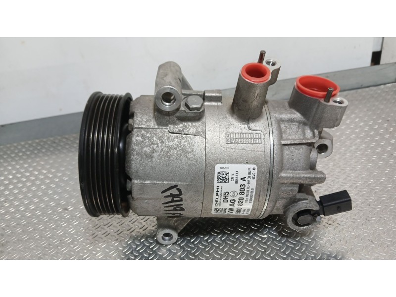 Recambio de compresor aire acondicionado para volkswagen polo v (6r1, 6c1) 1.6 tdi referencia OEM IAM 5K0820803  