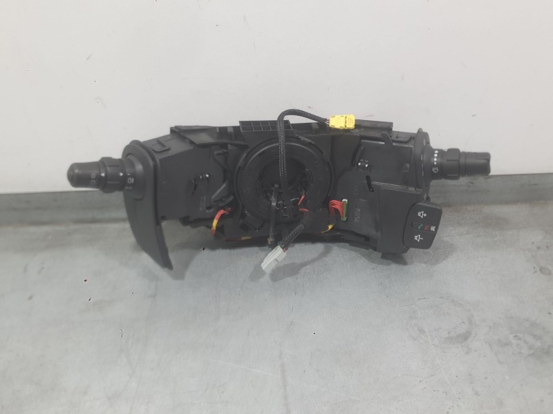 Recambio de mando luces y limpia para renault kangoo express (fw0/1_) 1.5 dci 90 (fw0g, fw05, fw08, fw11) referencia OEM IAM 255