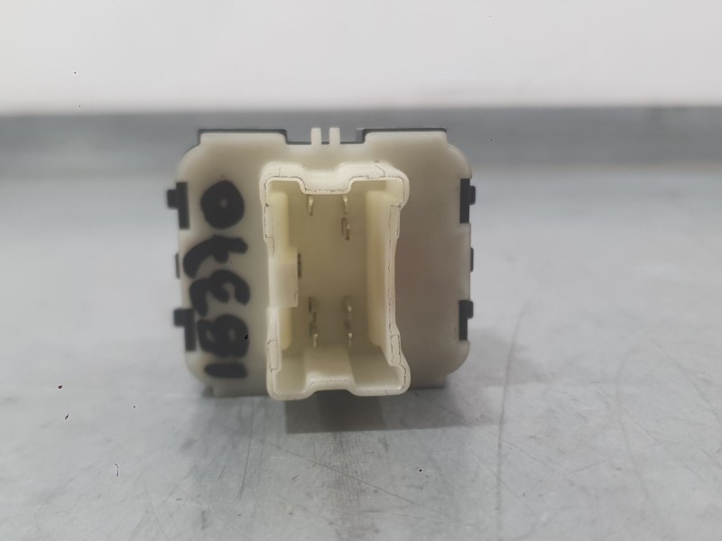 Recambio de mando elevalunas delantero izquierdo para renault kangoo express (fw0/1_) 1.5 dci 90 (fw0g, fw05, fw08, fw11) refere