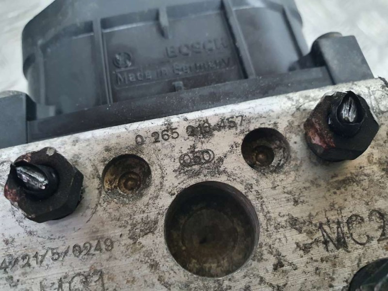 Recambio de abs para peugeot 306 cabriolet (s2) 2.0 referencia OEM IAM 9625242180 0265216457 BOSCH