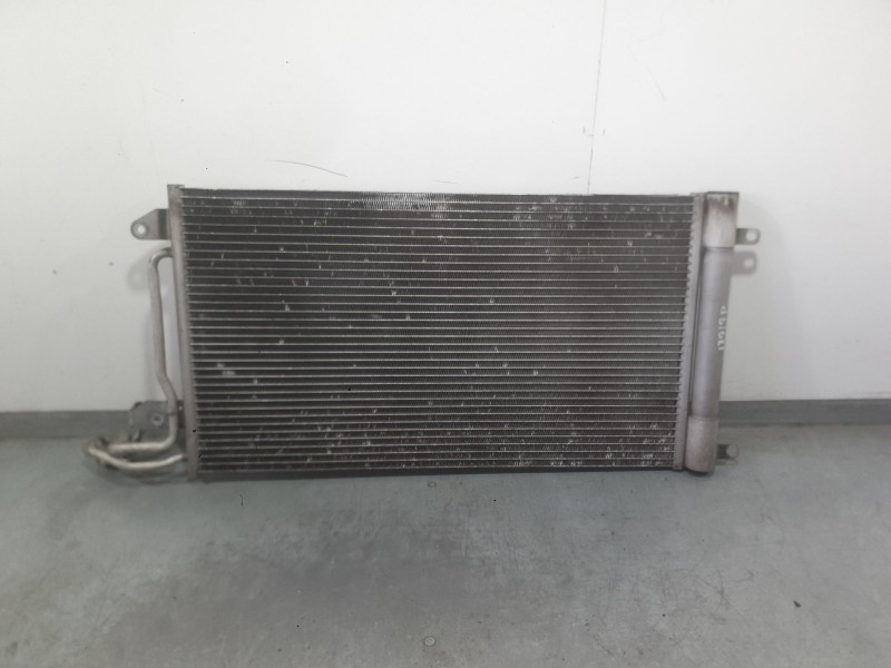 Recambio de condensador / radiador aire acondicionado para volkswagen polo v (6r1, 6c1) 1.6 tdi referencia OEM IAM 6R0820411Q  