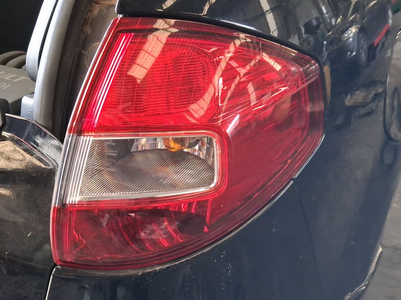 Recambio de piloto trasero derecho exterior para renault koleos i (hy_) 2.0 dci 4x4 (hy0k) referencia OEM IAM 26550JY00A  