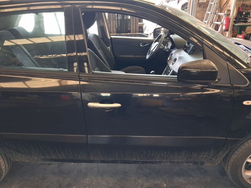 Recambio de puerta delantera derecha para renault koleos i (hy_) 2.0 dci 4x4 (hy0k) referencia OEM IAM 801008616R  