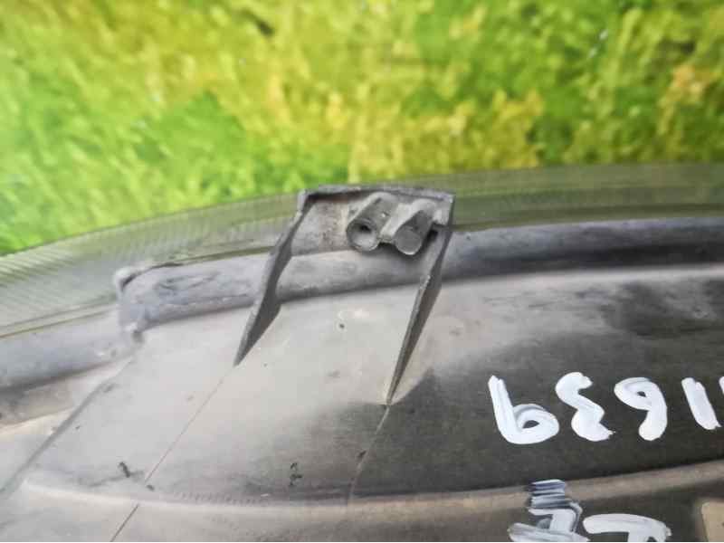 Recambio de faro izquierdo para seat leon (1m1) sport f.r. 4x4 referencia OEM IAM 1M1941001D  2 PATILLAS ROTAS