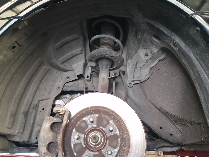 Recambio de plastico pase rueda del. izq. para renault koleos i (hy_) 2.0 dci 4x4 (hy0k) referencia OEM IAM 63843JY00A 64839JY00