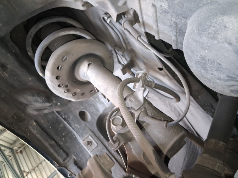 Recambio de amortiguador delantero derecho para renault koleos i (hy_) 2.0 dci 4x4 (hy0k) referencia OEM IAM 54302JY01B  