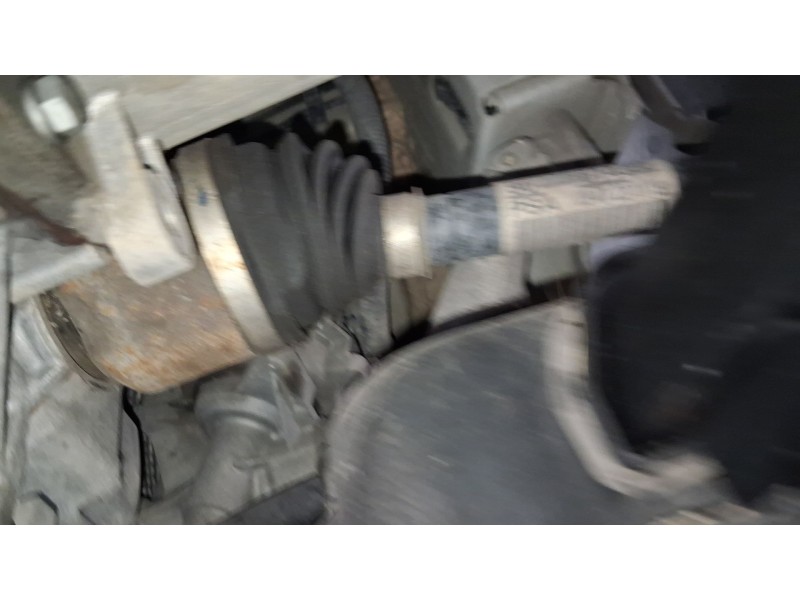 Recambio de transmision delantera izquierda para peugeot rifter 1.5 bluehdi 100 referencia OEM IAM 9820471280 1610205580 