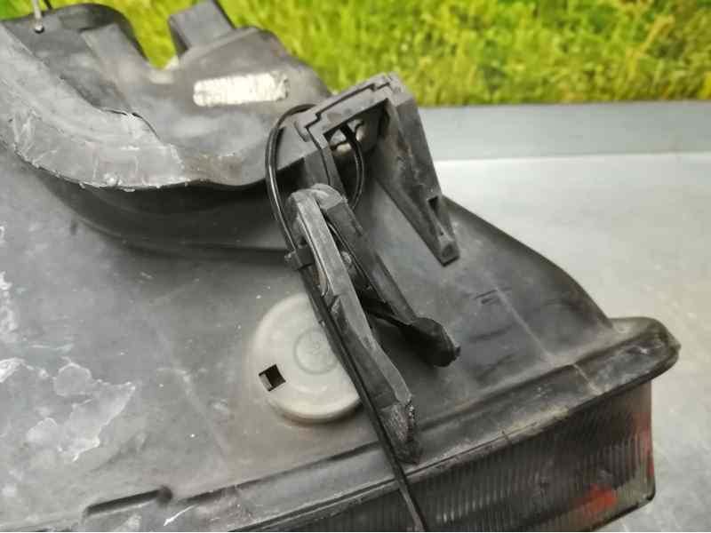 Recambio de faro izquierdo para seat leon (1m1) sport f.r. 4x4 referencia OEM IAM 1M1941001D  2 PATILLAS ROTAS