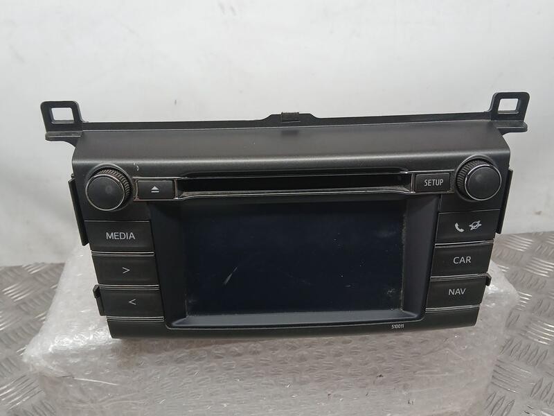 Recambio de sistema navegacion gps para toyota rav 4 exclusive referencia OEM IAM 8614042210 PANTALLA ROZADA CVVT33F04D