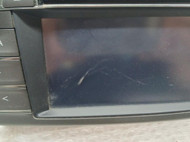 Recambio de sistema navegacion gps para toyota rav 4 exclusive referencia OEM IAM 8614042210 PANTALLA ROZADA CVVT33F04D