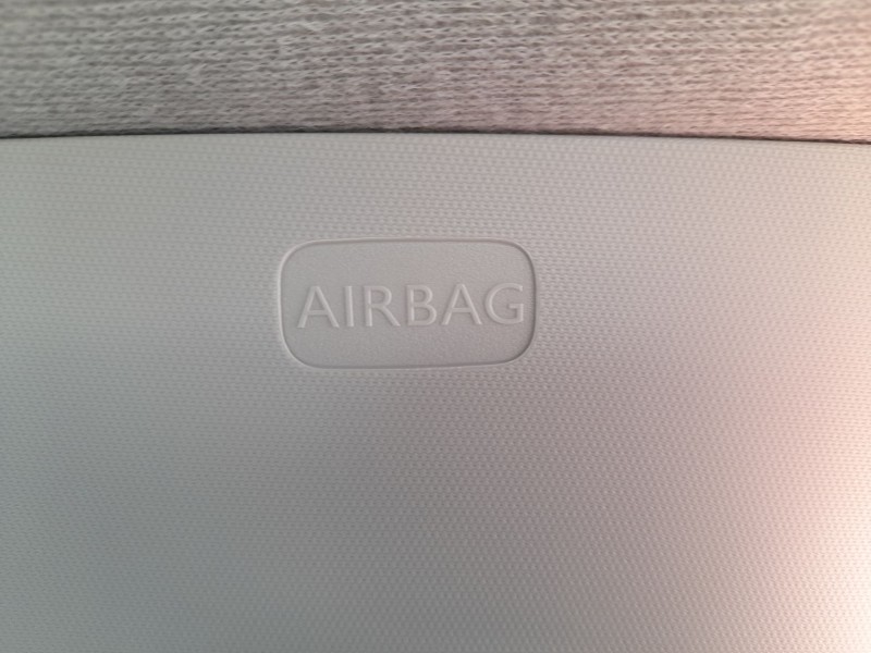 Recambio de airbag cortina delantero izquierdo para citroën c3 iii (sx) 1.2 vti 82 referencia OEM IAM   