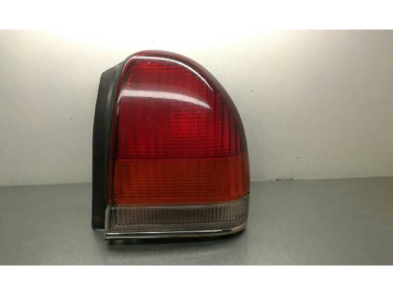 Recambio de piloto trasero derecho para chrysler voyager (es) referencia OEM IAM   