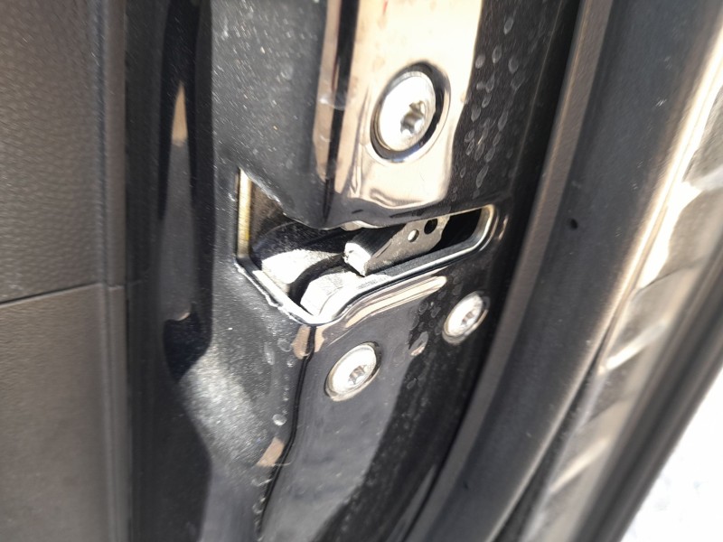 Recambio de cerradura puerta delantera derecha para hyundai ix35 (lm, el, elh) 1.6 referencia OEM IAM 813202Y010  