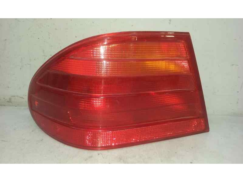 Recambio de piloto trasero derecho para mercedes-benz clase e (w210) berlina 240 (210.061) referencia OEM IAM 2108204464  EXTERI