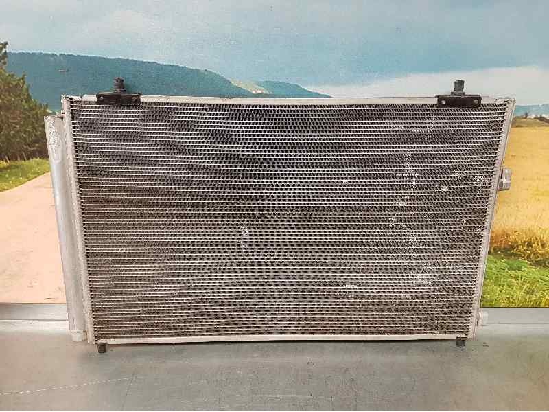 Recambio de condensador / radiador aire acondicionado para toyota rav 4 active referencia OEM IAM   UN POCO DOBLADO