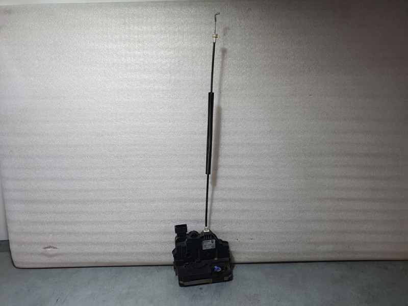 Recambio de cerradura puerta delantera derecha para fiat punto (199) easy referencia OEM IAM 51905681 931718103 6 PINES