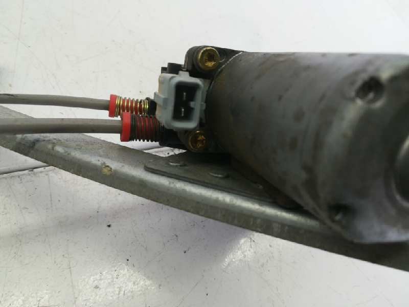 Recambio de elevalunas delantero izquierdo para citroën xsara coupe 1.9 td lx referencia OEM IAM  2 PINS ELECTRICO
