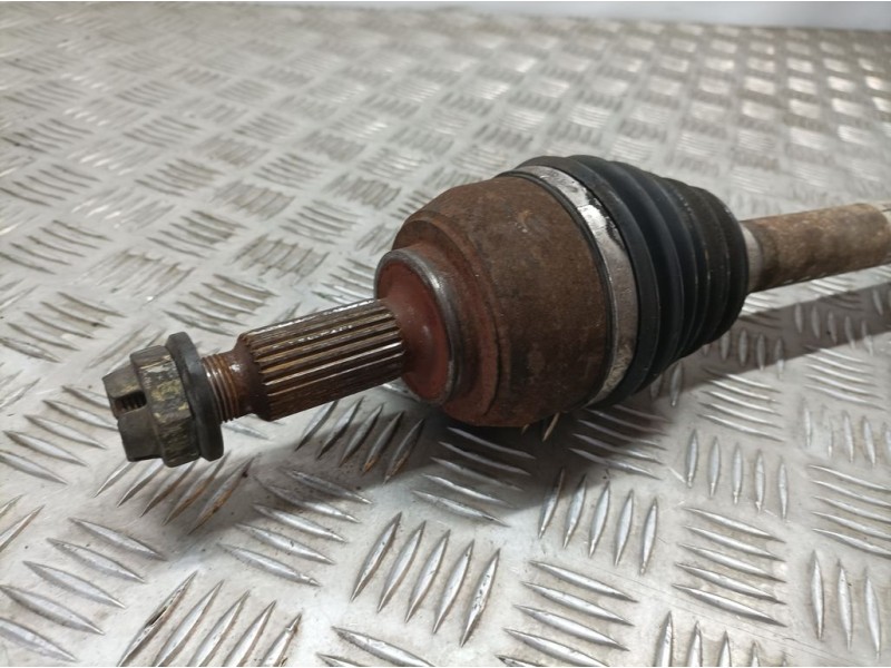 Recambio de transmision delantera izquierda para renault scenic ii authentique referencia OEM IAM 8200198016  