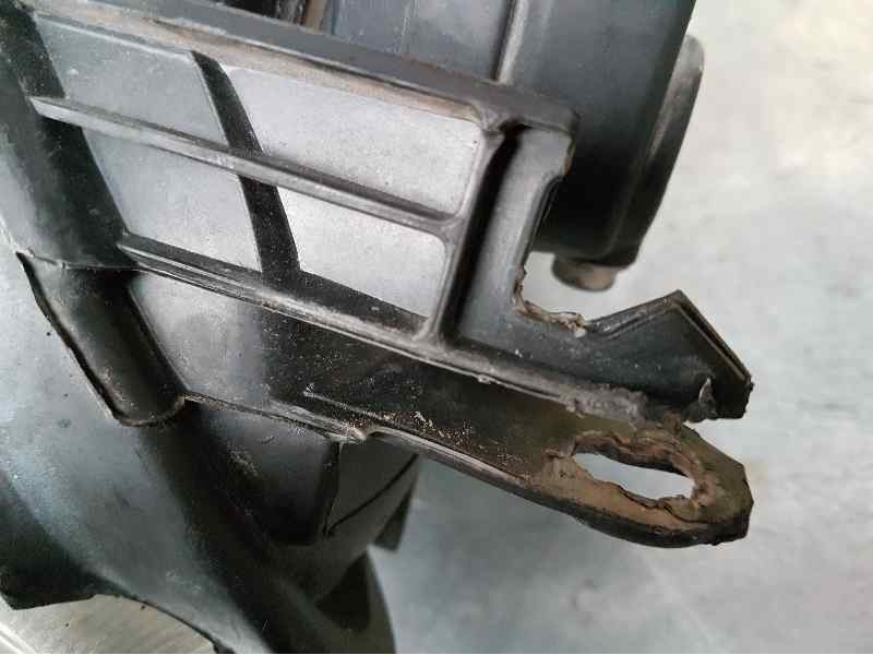 Recambio de faro derecho para peugeot 206 berlina xr referencia OEM IAM 89002770 087274 VALEO