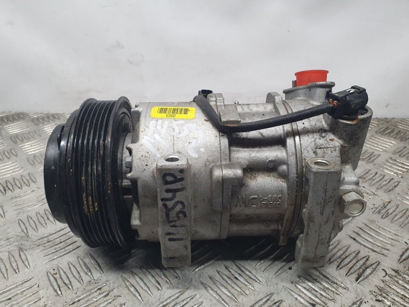 Recambio de compresor aire acondicionado para hyundai kona essence 2wd referencia OEM IAM 1B23E19200 8D1820194 