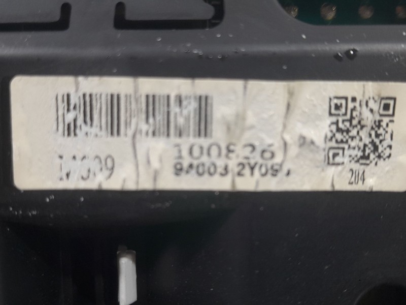 Recambio de cuadro instrumentos para hyundai ix35 (lm, el, elh) 1.6 referencia OEM IAM 940032Y110 11001621501U 