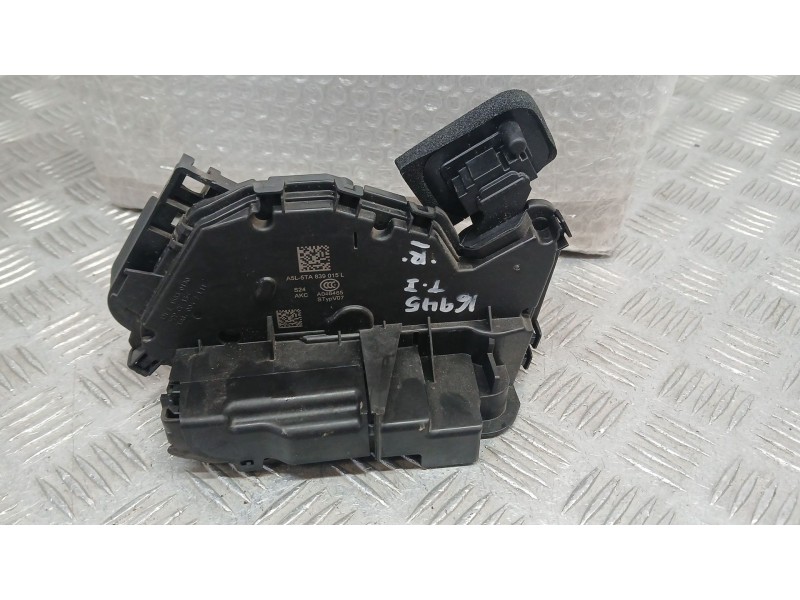 Recambio de cerradura puerta trasera izquierda para skoda octavia iii combi (5e5, 5e6) 1.5 tsi g-tec referencia OEM IAM 5TA83901