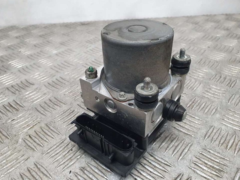 Recambio de abs para opel corsa c essentia referencia OEM IAM 13182319 0265231583 BOSCH