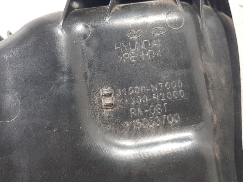 Recambio de deposito adblue para kia sportage v (nq5) 1.6 crdi mhev referencia OEM IAM 31500N7000  