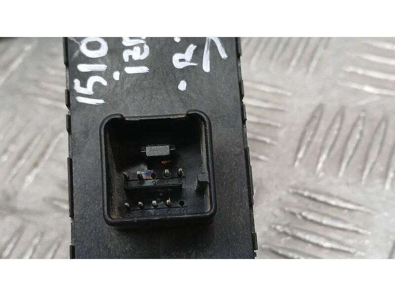 Recambio de mando elevalunas delantero izquierdo para volkswagen passat cc (357) básico referencia OEM IAM 3c8959857  