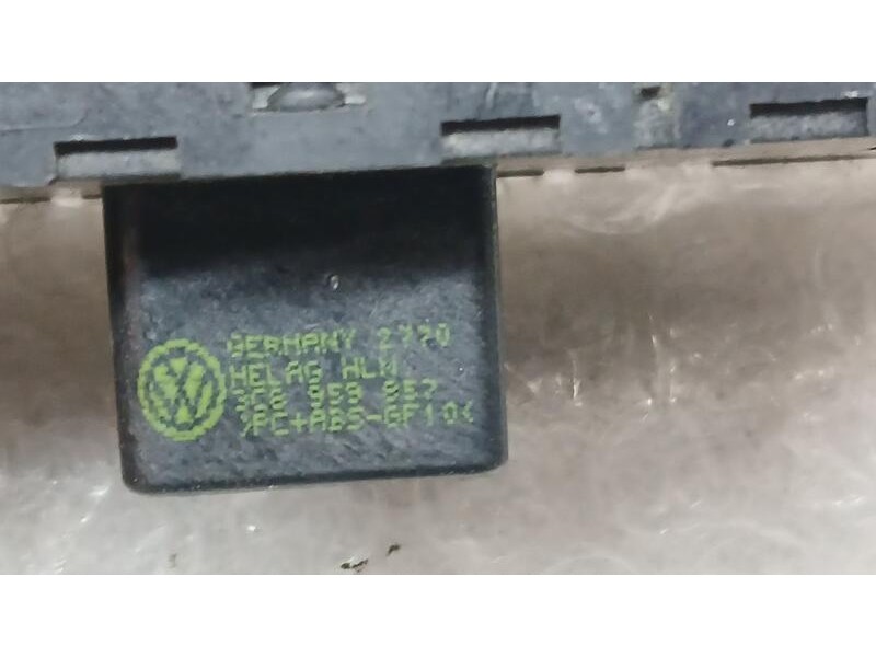 Recambio de mando elevalunas delantero izquierdo para volkswagen passat cc (357) básico referencia OEM IAM 3c8959857  