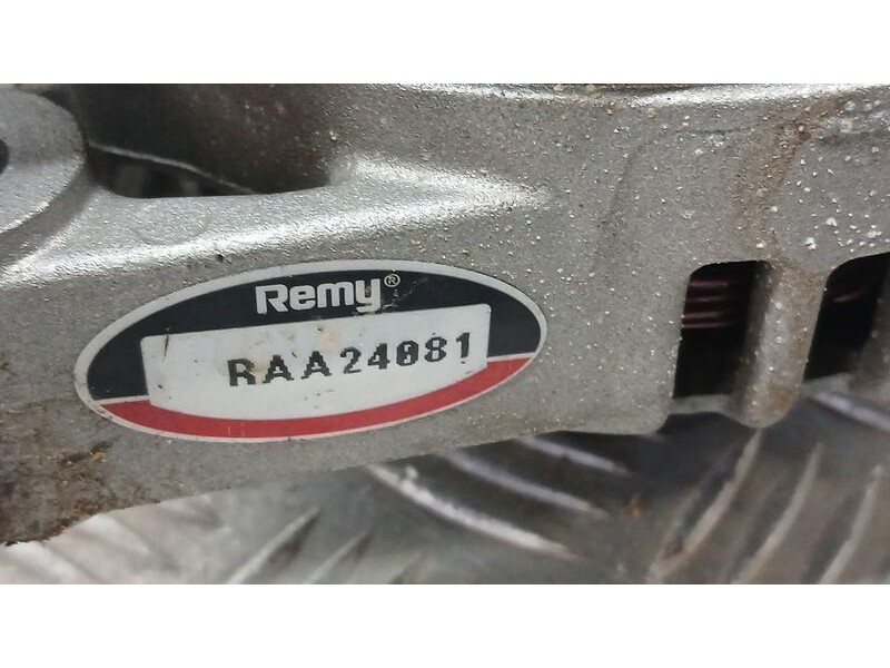 Recambio de alternador para opel corsa c comfort referencia OEM IAM 9195752 RAA24081 REMY 296233