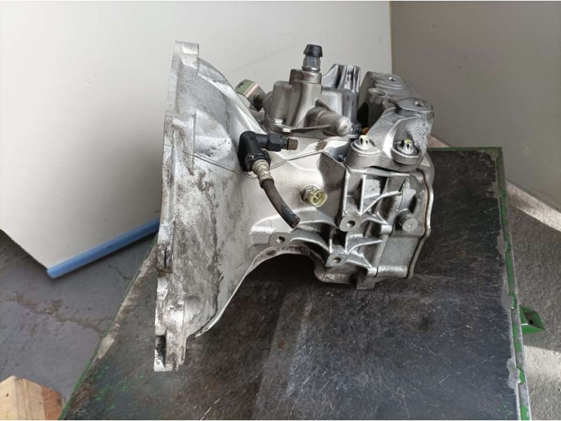 Recambio de caja cambios para opel corsa c essentia referencia OEM IAM 55556910 55355489 5VELOCIDADES