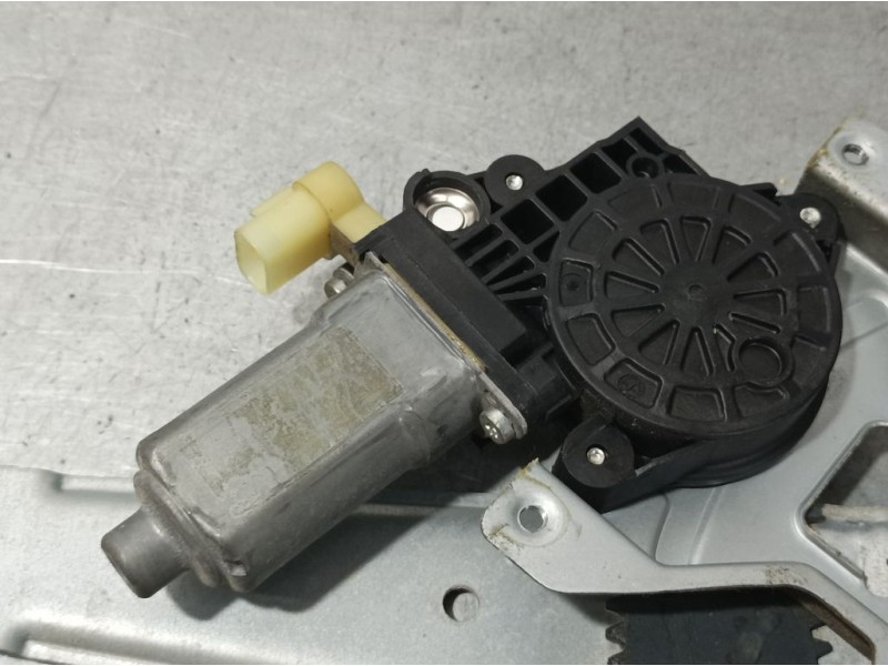 Recambio de elevalunas trasero derecho para hyundai getz (tb) 1.5 crdi referencia OEM IAM   ELÉCTRICO 2 PINS