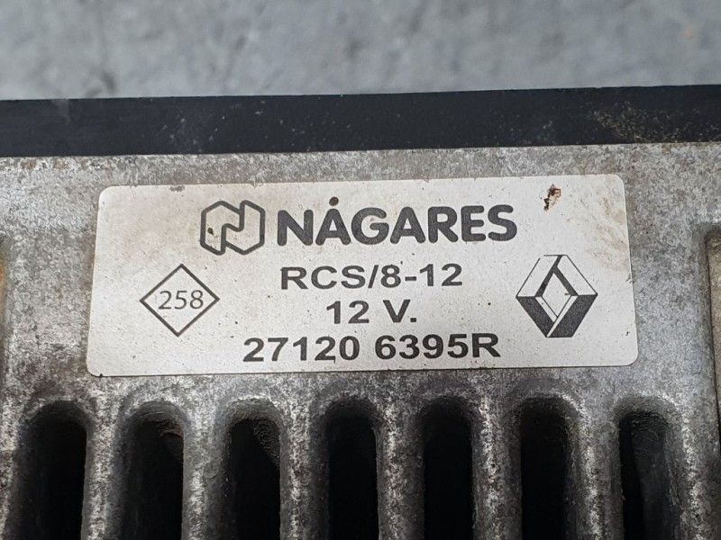 Recambio de caja precalentamiento para renault kangoo profesional referencia OEM IAM 271206395R  NAGARES