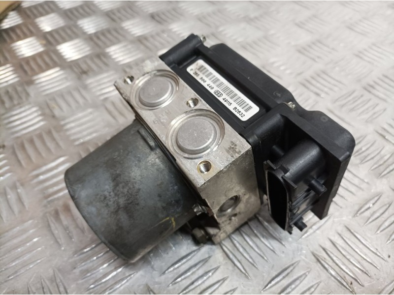 Recambio de abs para renault megane ii berlina 5p authentique referencia OEM IAM 8200377455 0265231577 BOSCH
