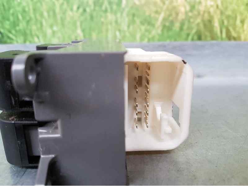 Recambio de mando elevalunas delantero izquierdo para toyota rav 4 active referencia OEM IAM   