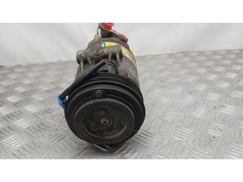 Recambio de compresor aire acondicionado para opel corsa c comfort referencia OEM IAM 9132918 DELPHI 12142030452