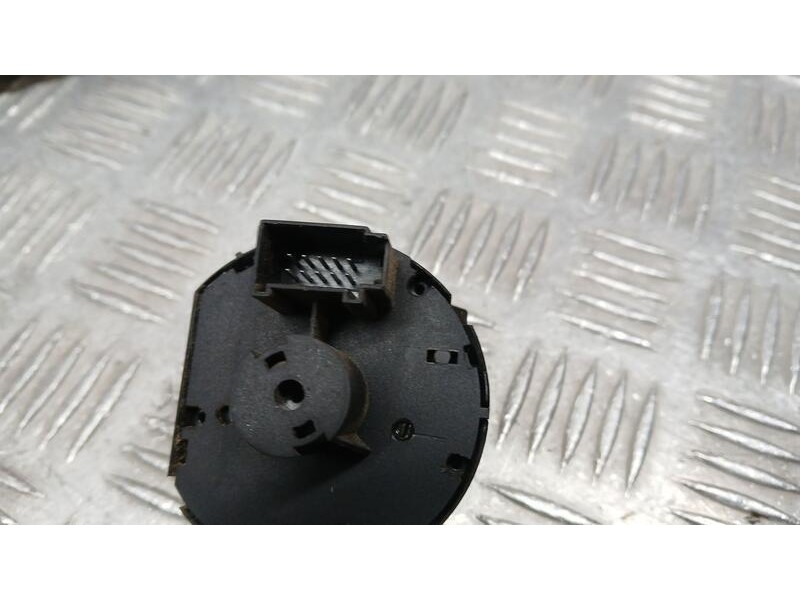 Recambio de mando luces para volkswagen passat cc (357) básico referencia OEM IAM 3C8941431N  