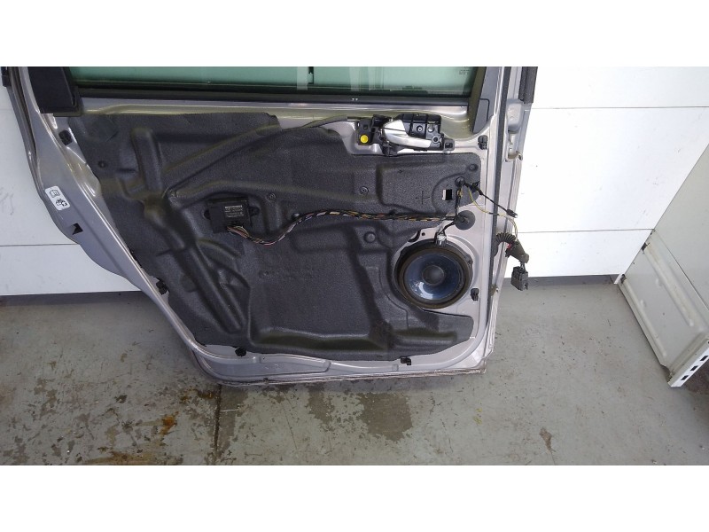 Recambio de puerta trasera izquierda para ford s-max (ca1) trend (03.2010) referencia OEM IAM PAM21R24631AC  TOCADA