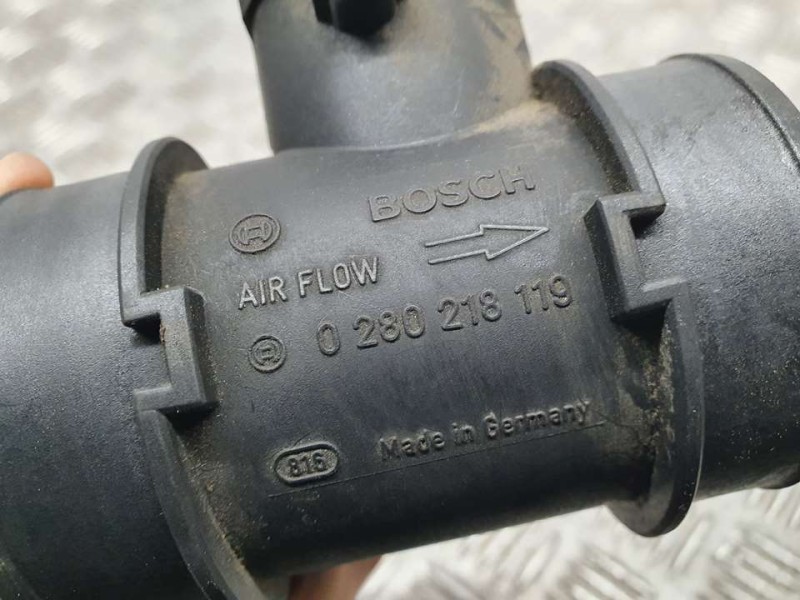 Recambio de caudalimetro para opel corsa c essentia referencia OEM IAM 0280218119 BOSCH 