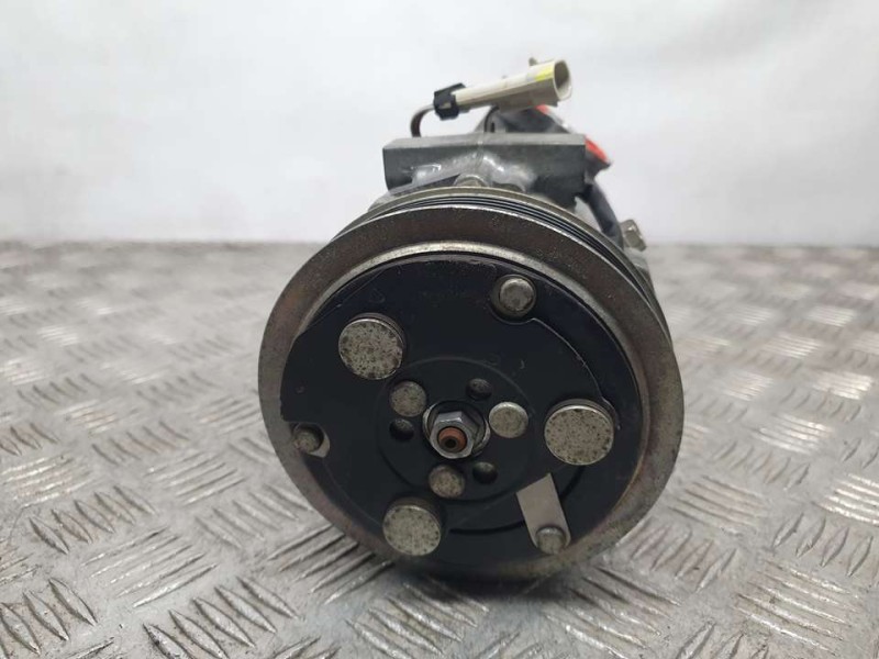 Recambio de compresor aire acondicionado para opel corsa c essentia referencia OEM IAM 24461719 SD6V12 SANDEN